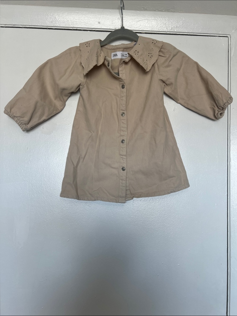 Zara Kids Tan Button-Down dress with Eyelet Collar